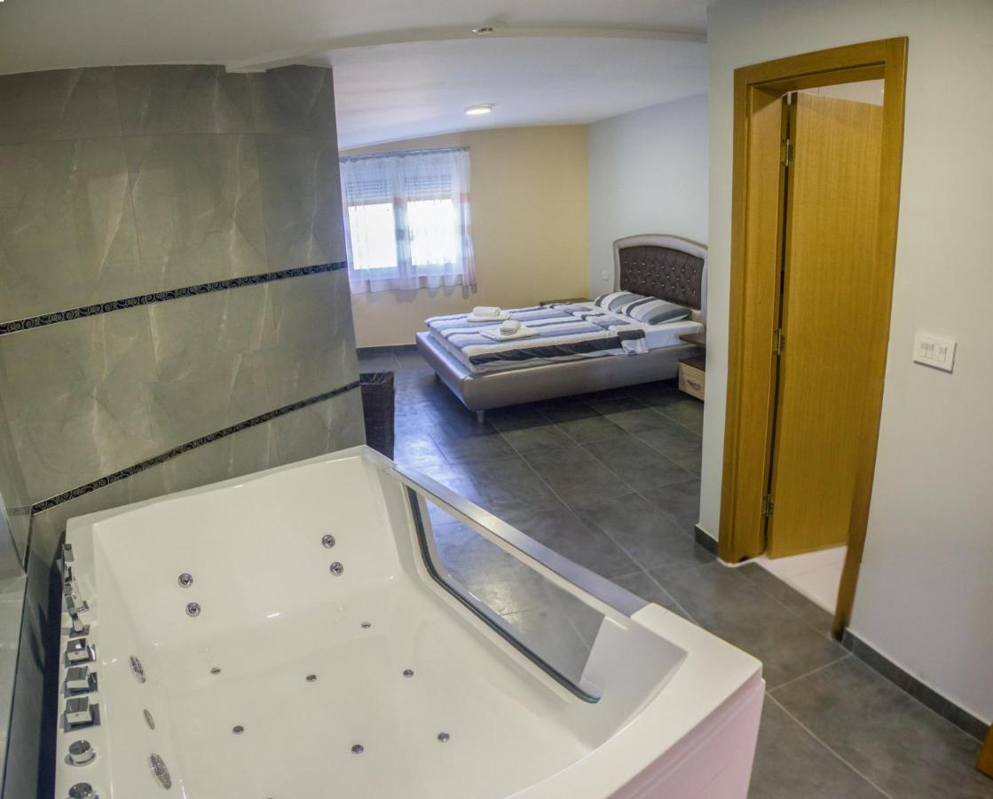Hotel Bella Nella Leskovac  Luaran gambar